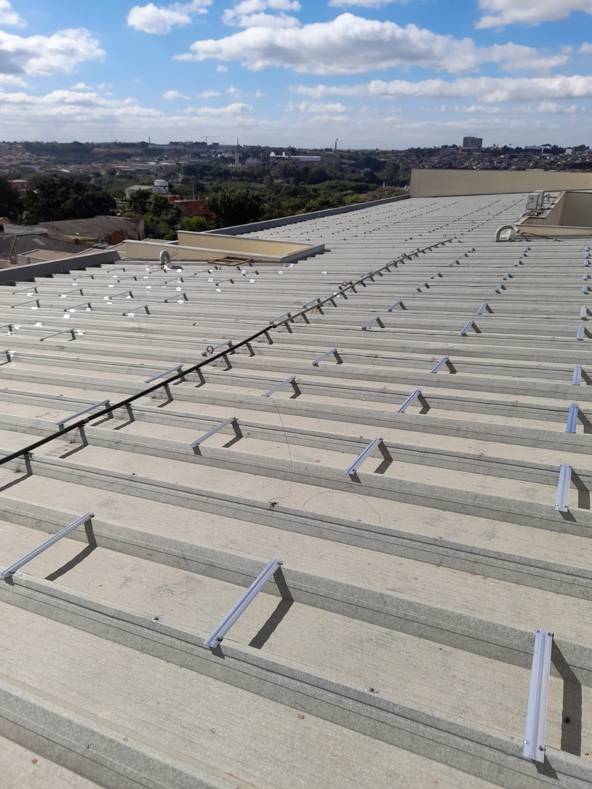 Instalação solar em escola